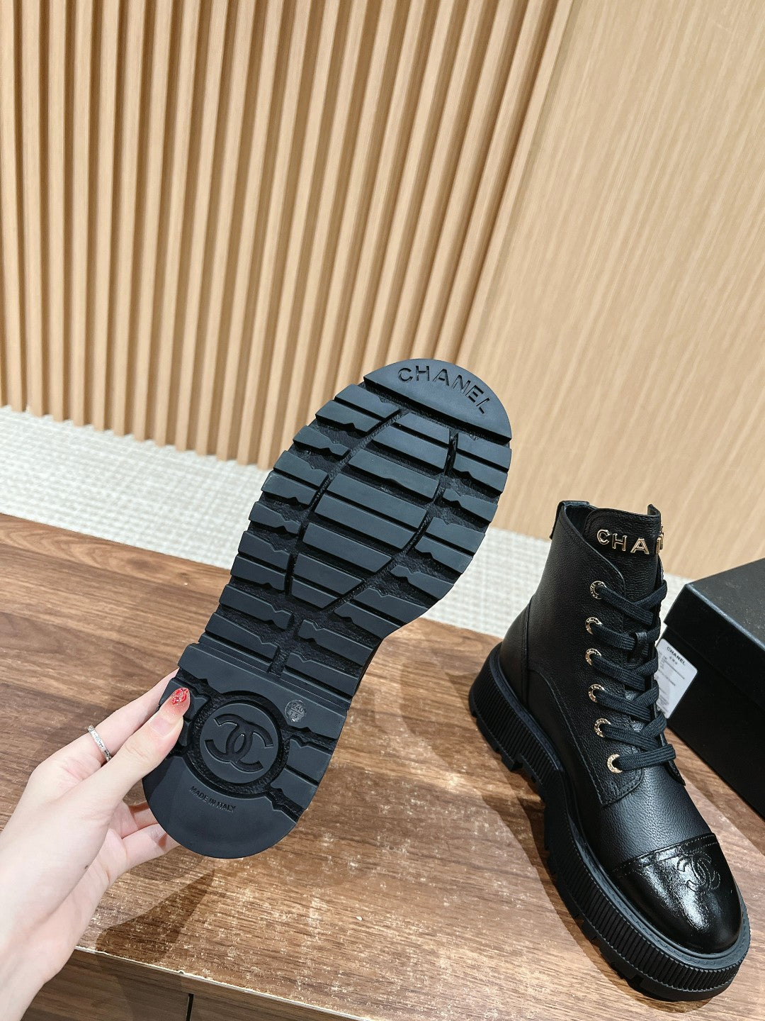 Chan 25fw ankle boots