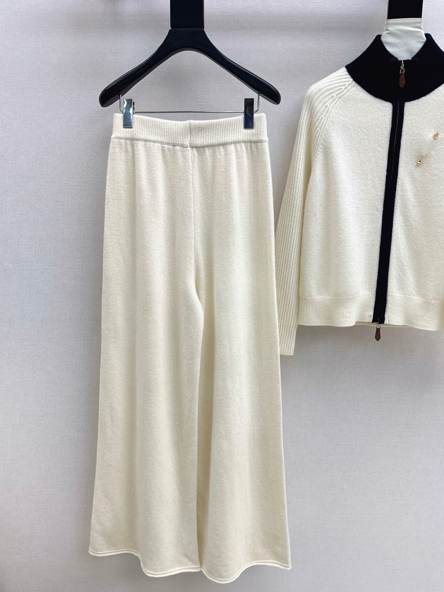 Loro 25fw knit jacket pants set