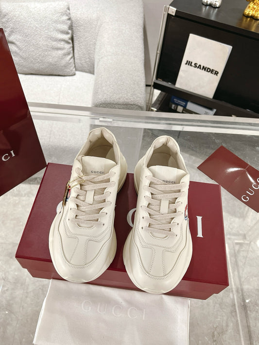 Gucc 25fw dad's shoes