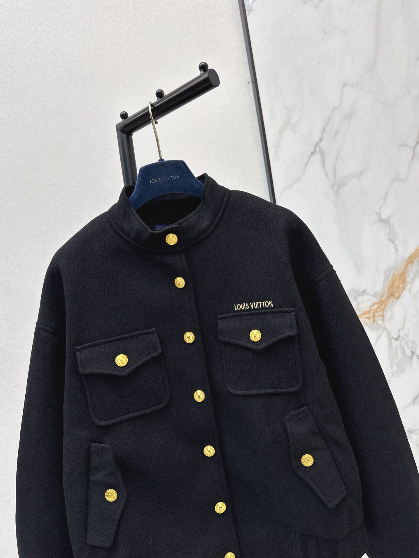 Louis 25fw jacket