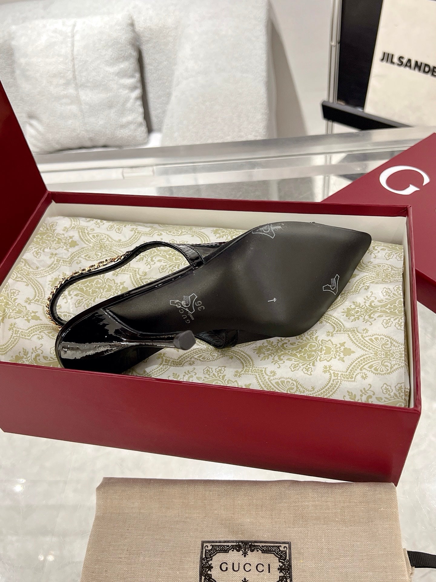 Gucc 25fw slingback heels