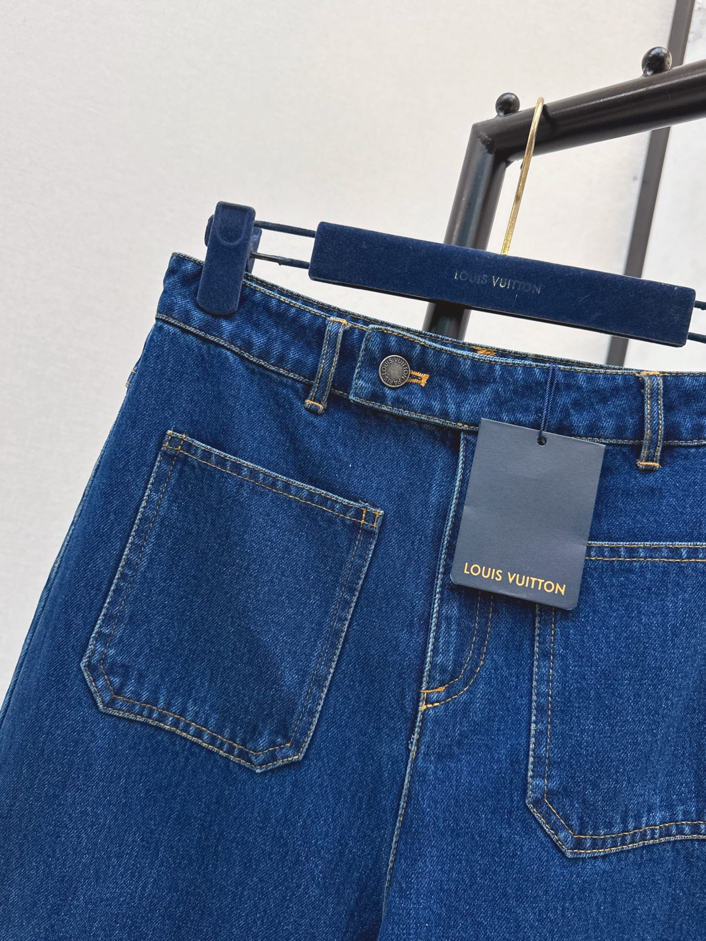 Louis 25fw vintage jeans