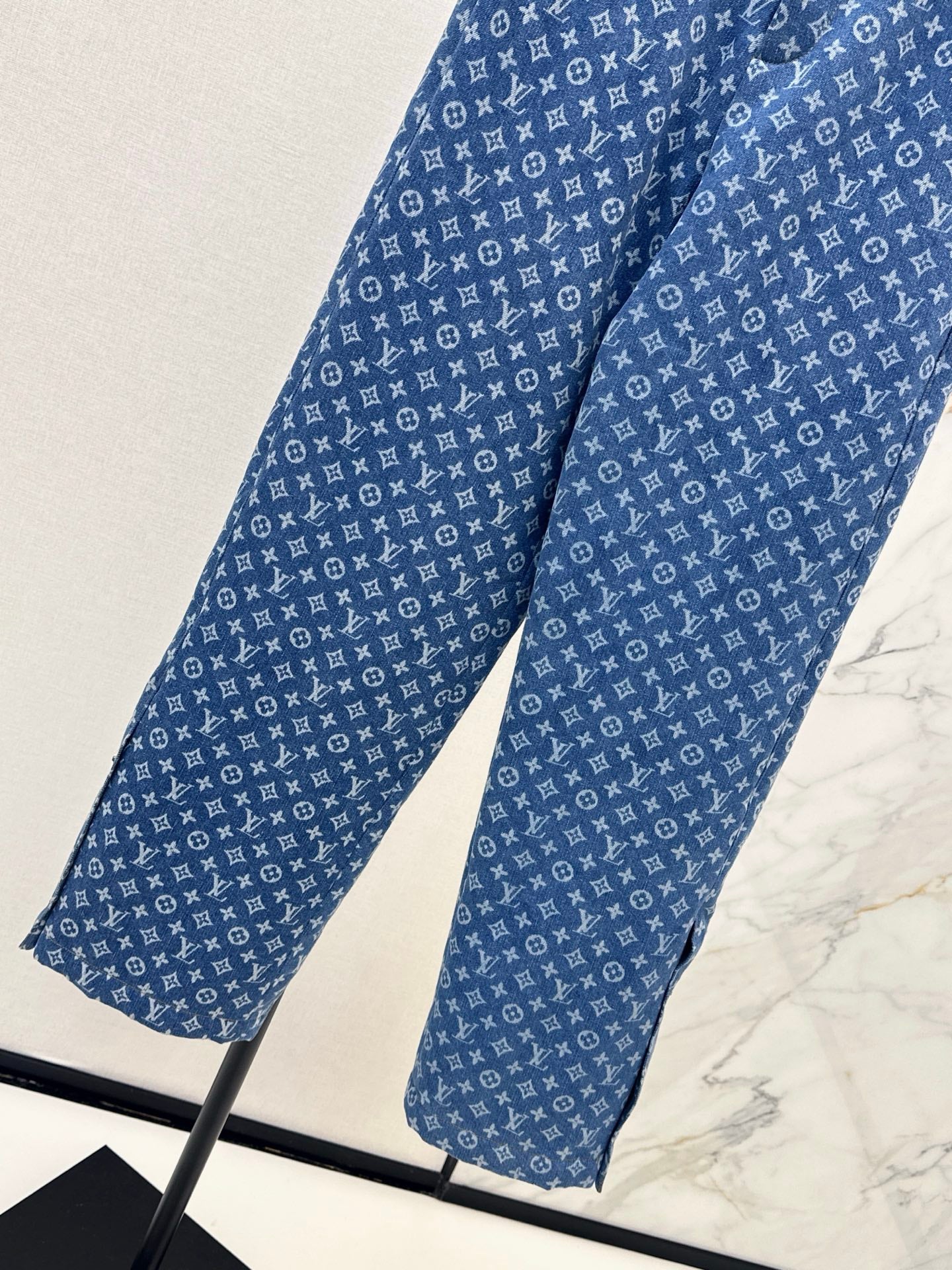 Louis 25fw denim pants