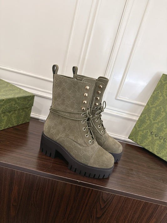 Gucc 25fw ankle boots