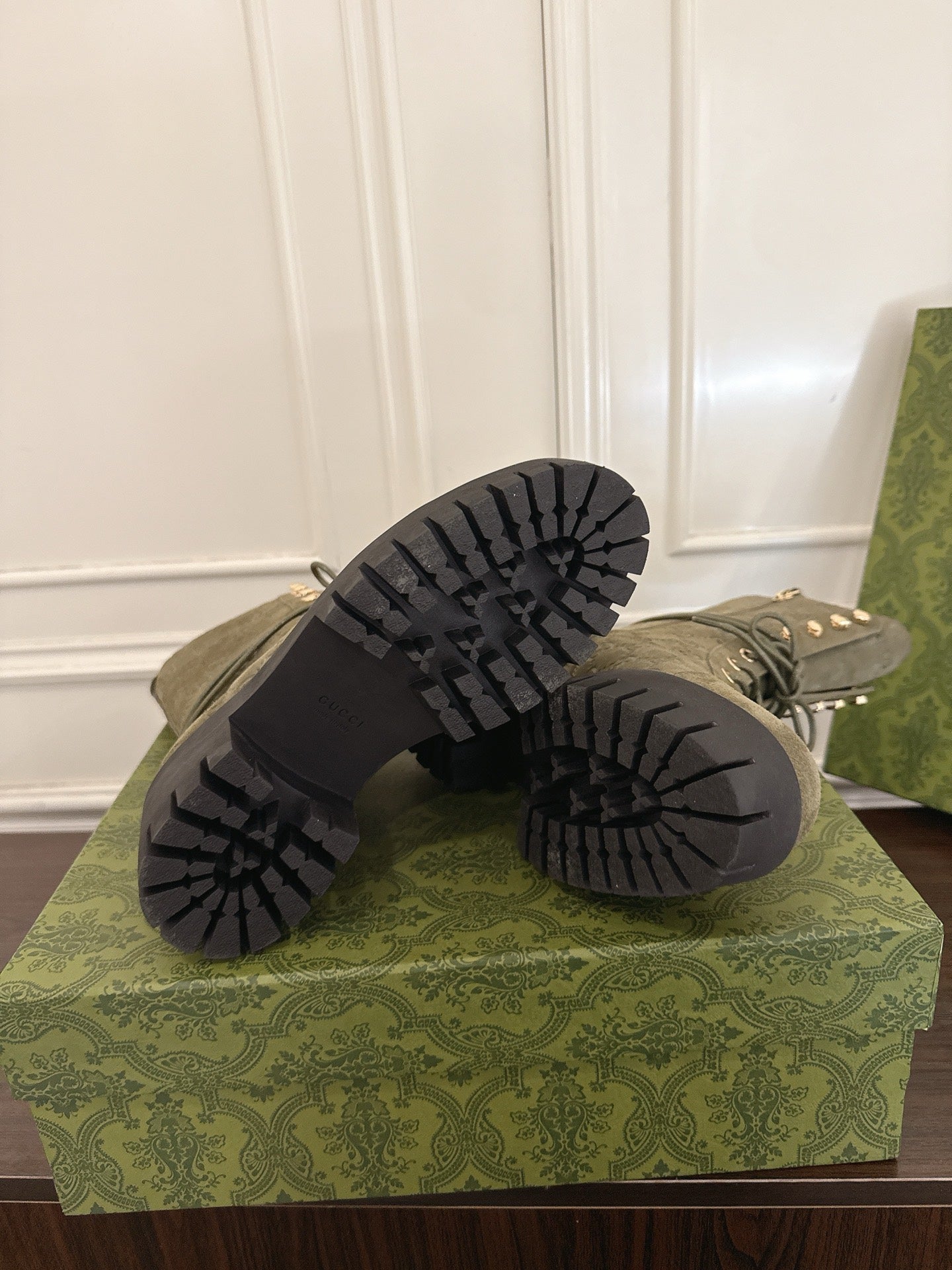 Gucc 25fw ankle boots