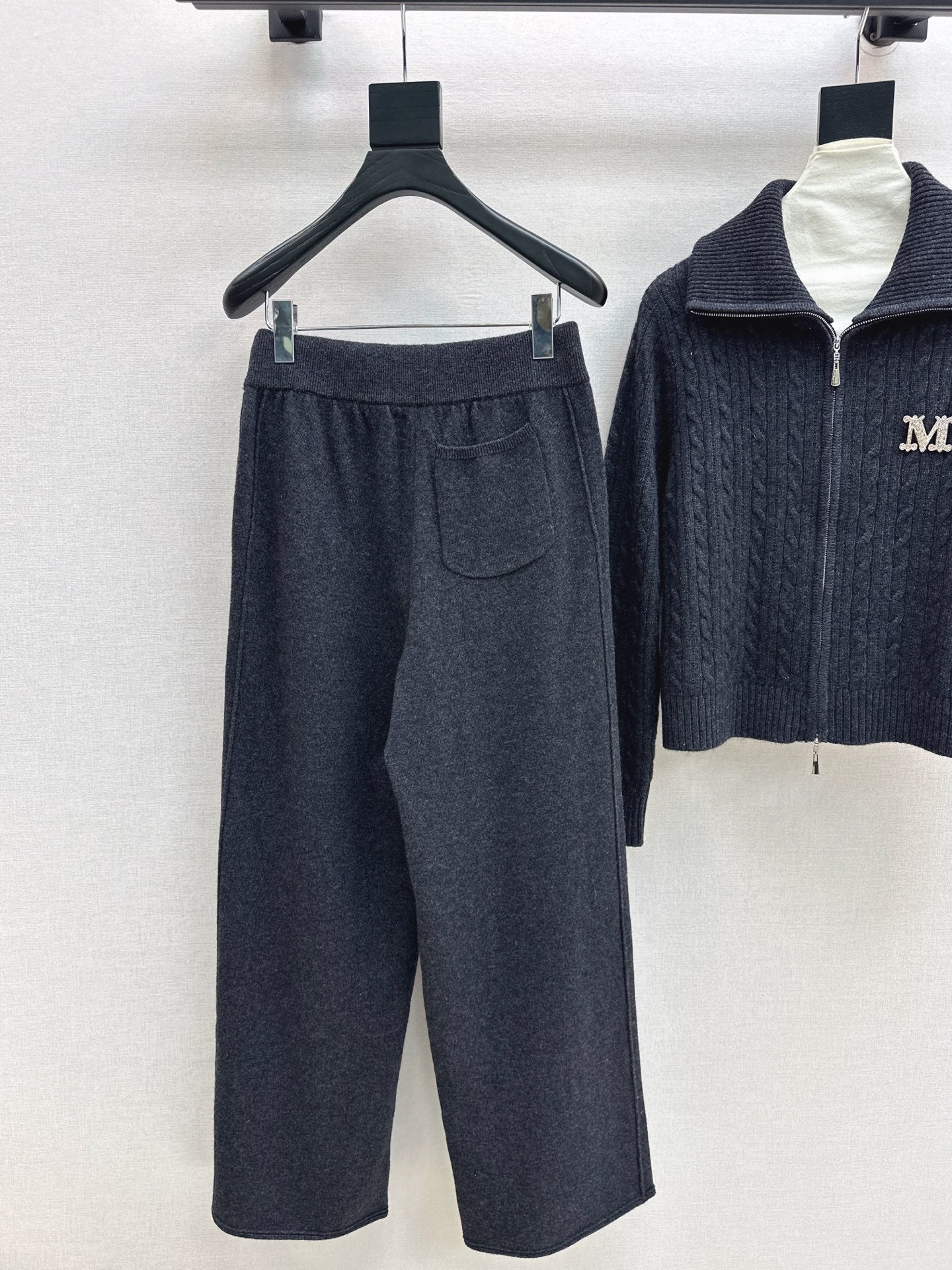 Max 25fw wool jacket+straight pants