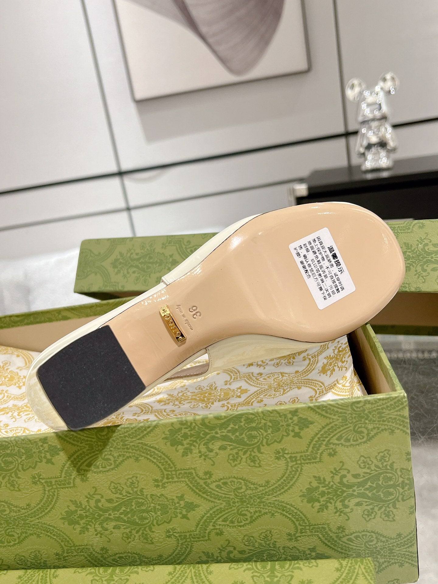 Gucc 26ss slingback chunky heel