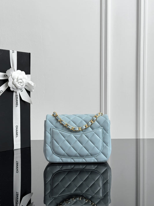 Chan cf17 chain shoulder bag