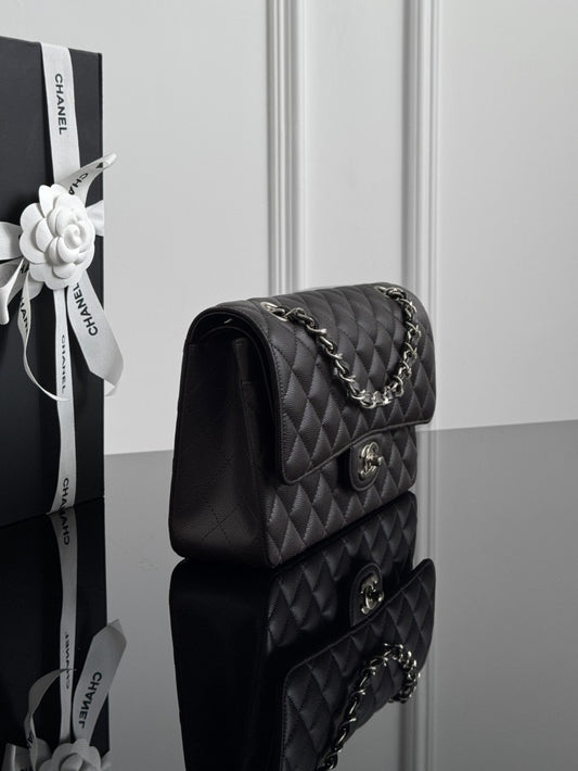 Chan cf25 chain shoulder bag