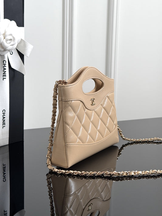 Chan 31 nano chain bags