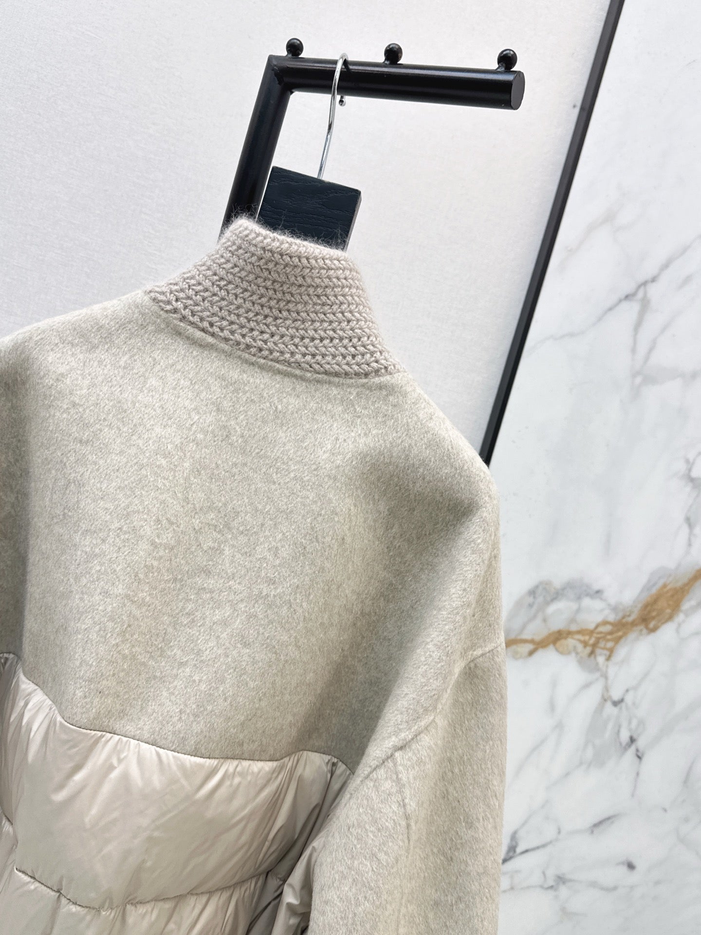 Max 26ss contract woolen down jacket