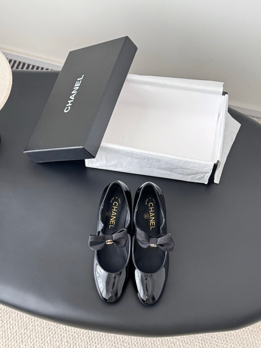 Chan 26ss chunky heel mary jane shoes