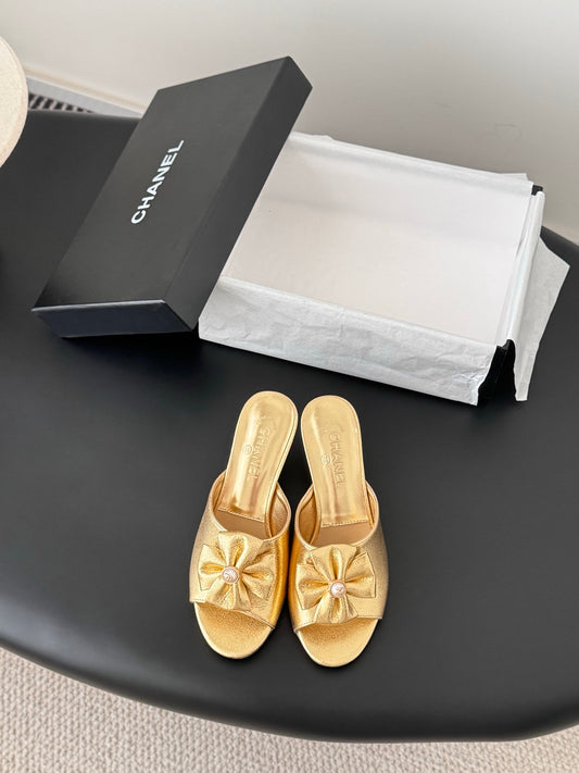 Chan 26ss kitten heel slides