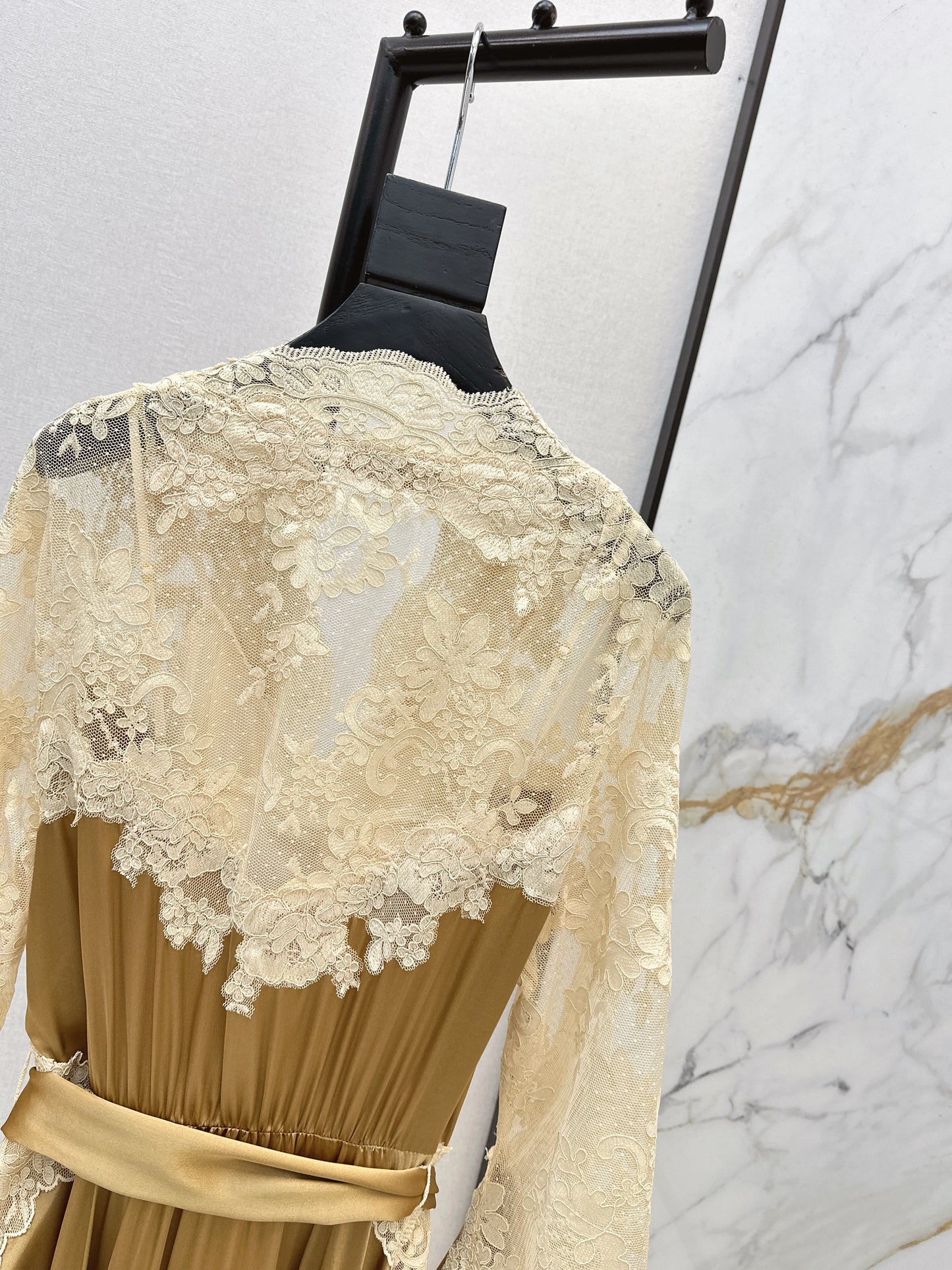 Zimm 26ss contract lace dress