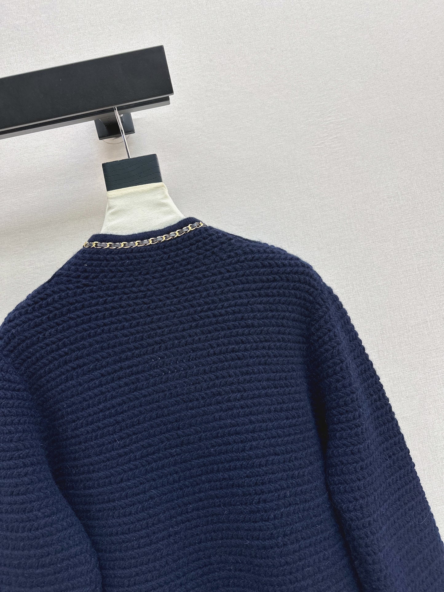 Loro 26ss cashmere knitted jacket