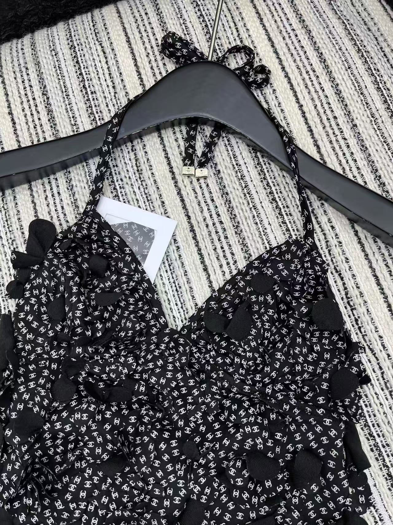 Chan 25ss camisole skirt set