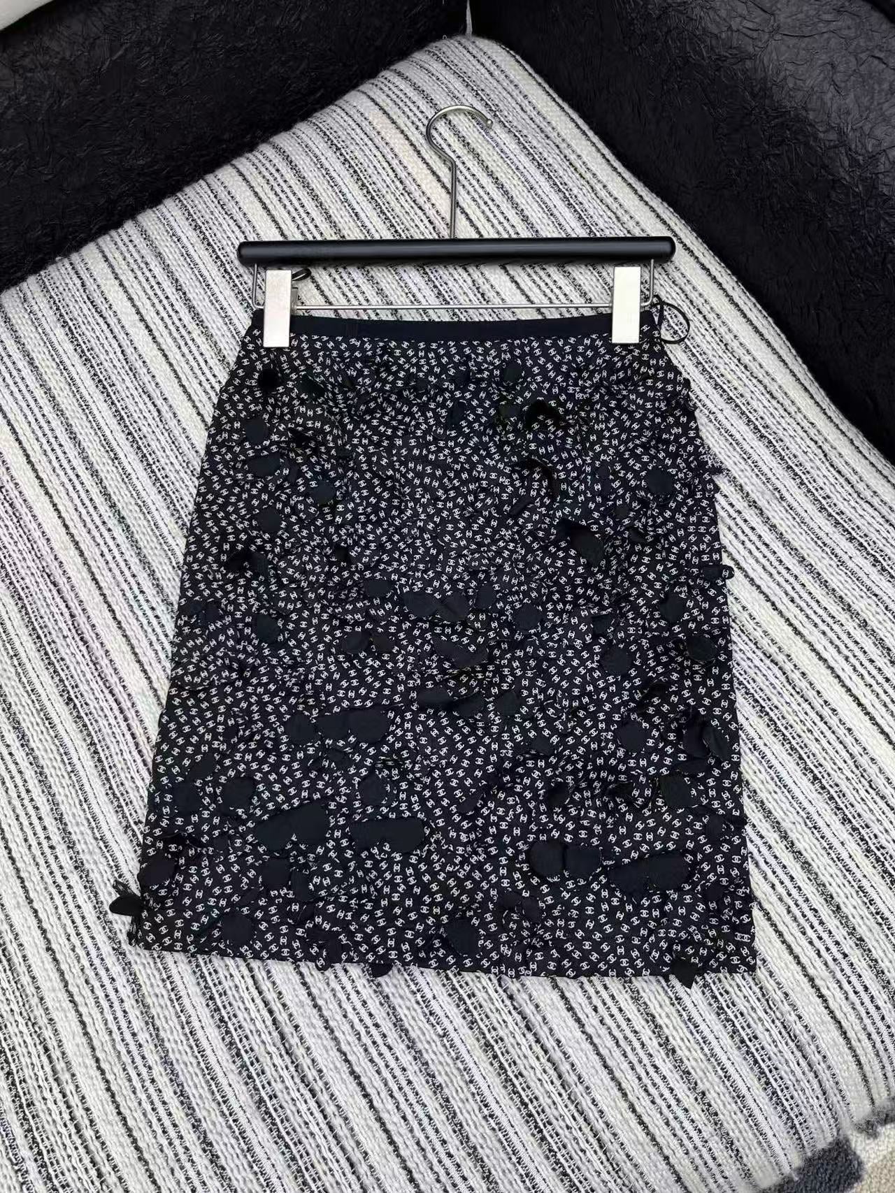 Chan 25ss camisole skirt set