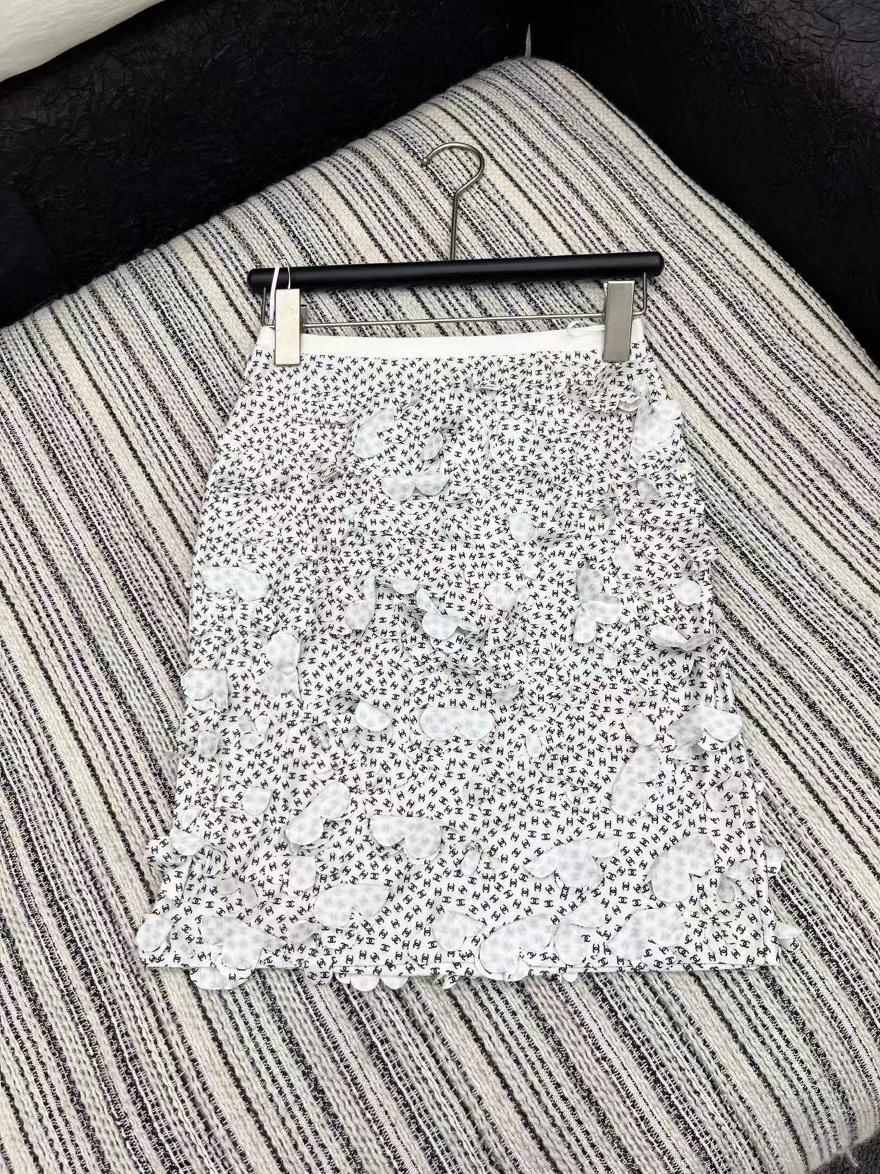 Chan 25ss camisole skirt set