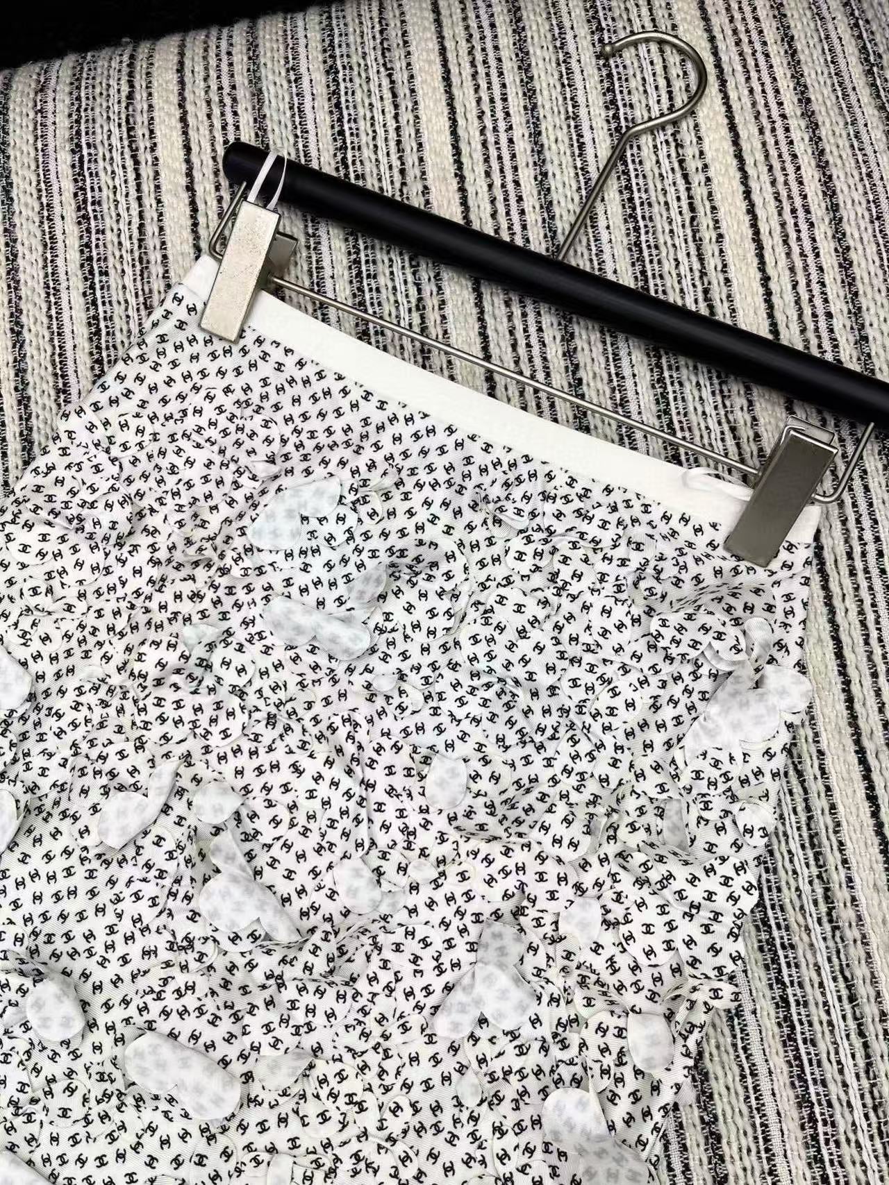 Chan 25ss camisole skirt set