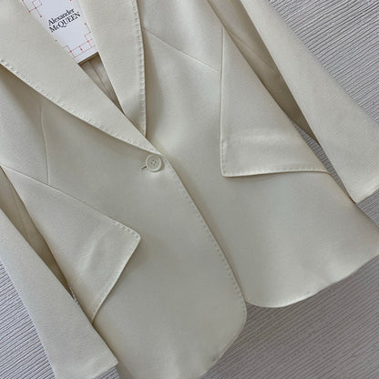 MCQ suit