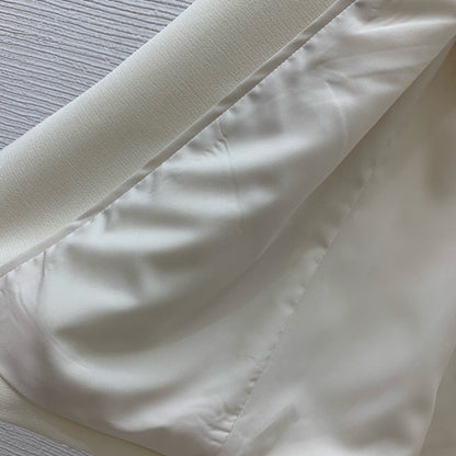 MCQ suit