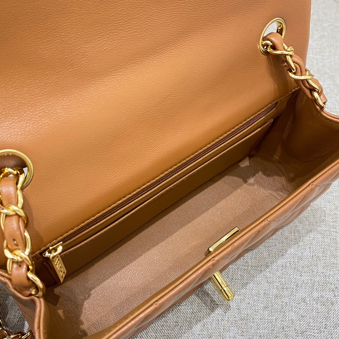 CH  MINI CLASSIC HANDBAG 20 Lambskin Gold Brown