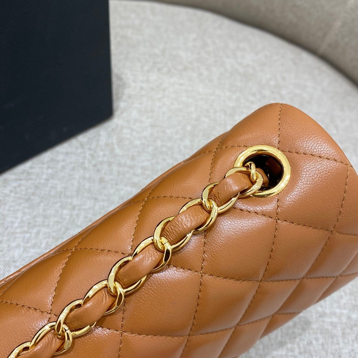 CH  MINI CLASSIC HANDBAG 20 Lambskin Gold Brown