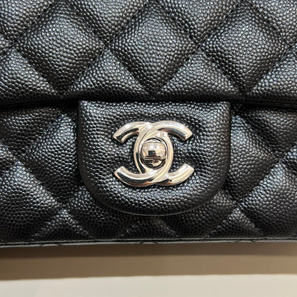 CH  MINI CLASSIC HANDBAG 20 Small Grained Calfskin Black