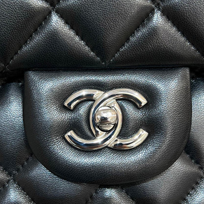 CH  LARGE CLASSIC HANDBAG 30 Lambskin Black