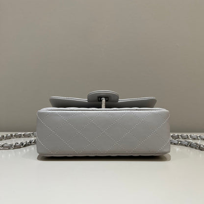 CH MINI CLASSIC HANDBAG 20 Lambskin Dove Gray