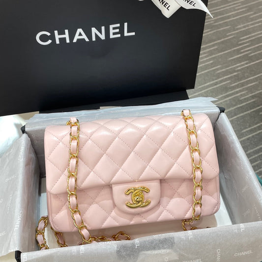 CH MINI CLASSIC HANDBAG 20 Lambskin Light Pink