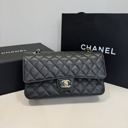 CH CLASSIC 11.12 HANDBAG 25.5 Grained Calfskin Black