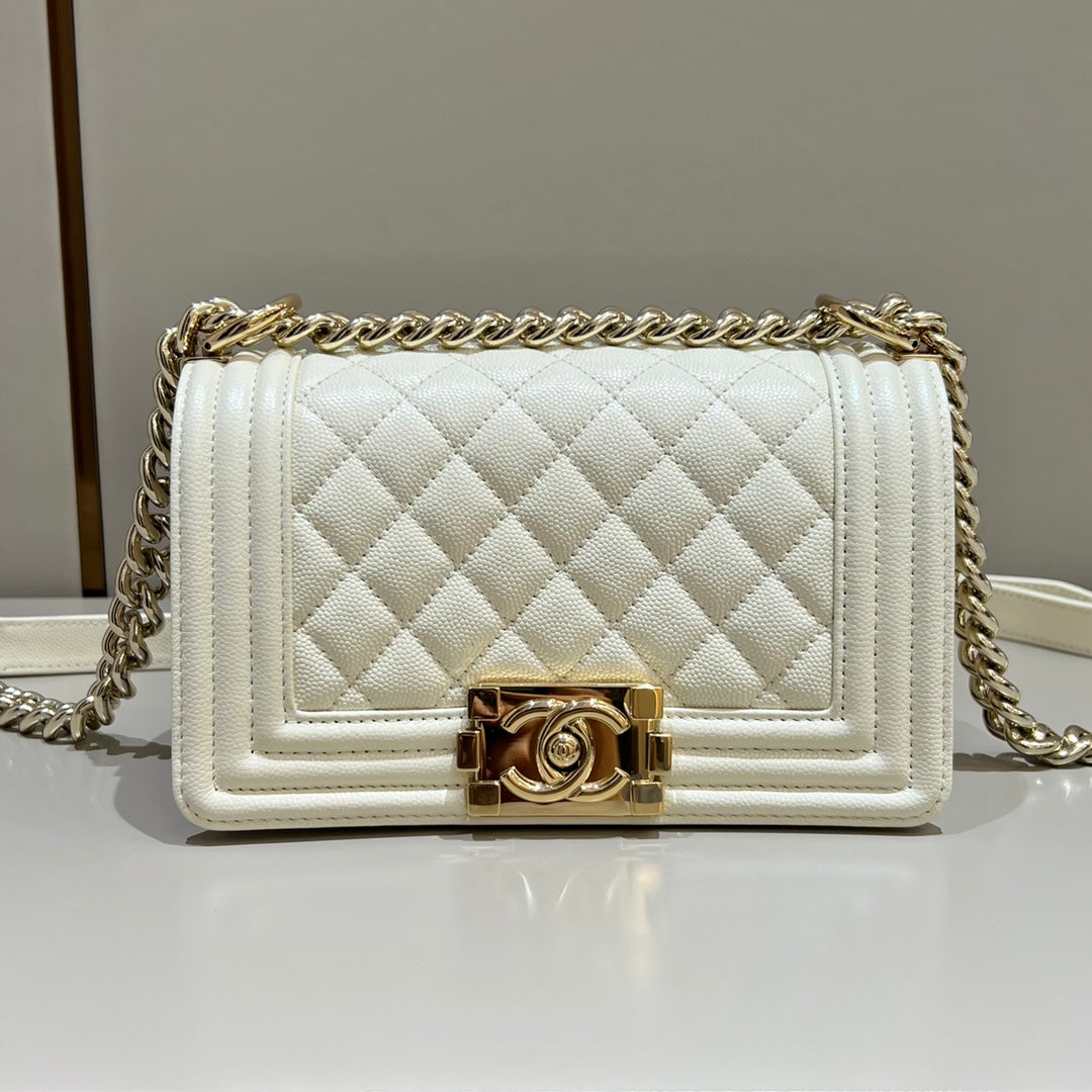 CH SMALL BOY HANDBAG 20 Small Grained Calfskin Ivory White