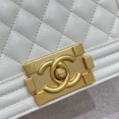 CH SMALL BOY HANDBAG 20 Small Grained Calfskin Ivory White
