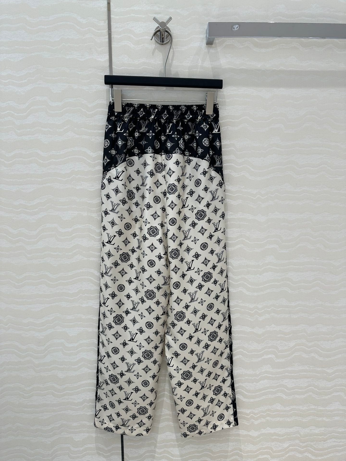 L 25ss silk pants