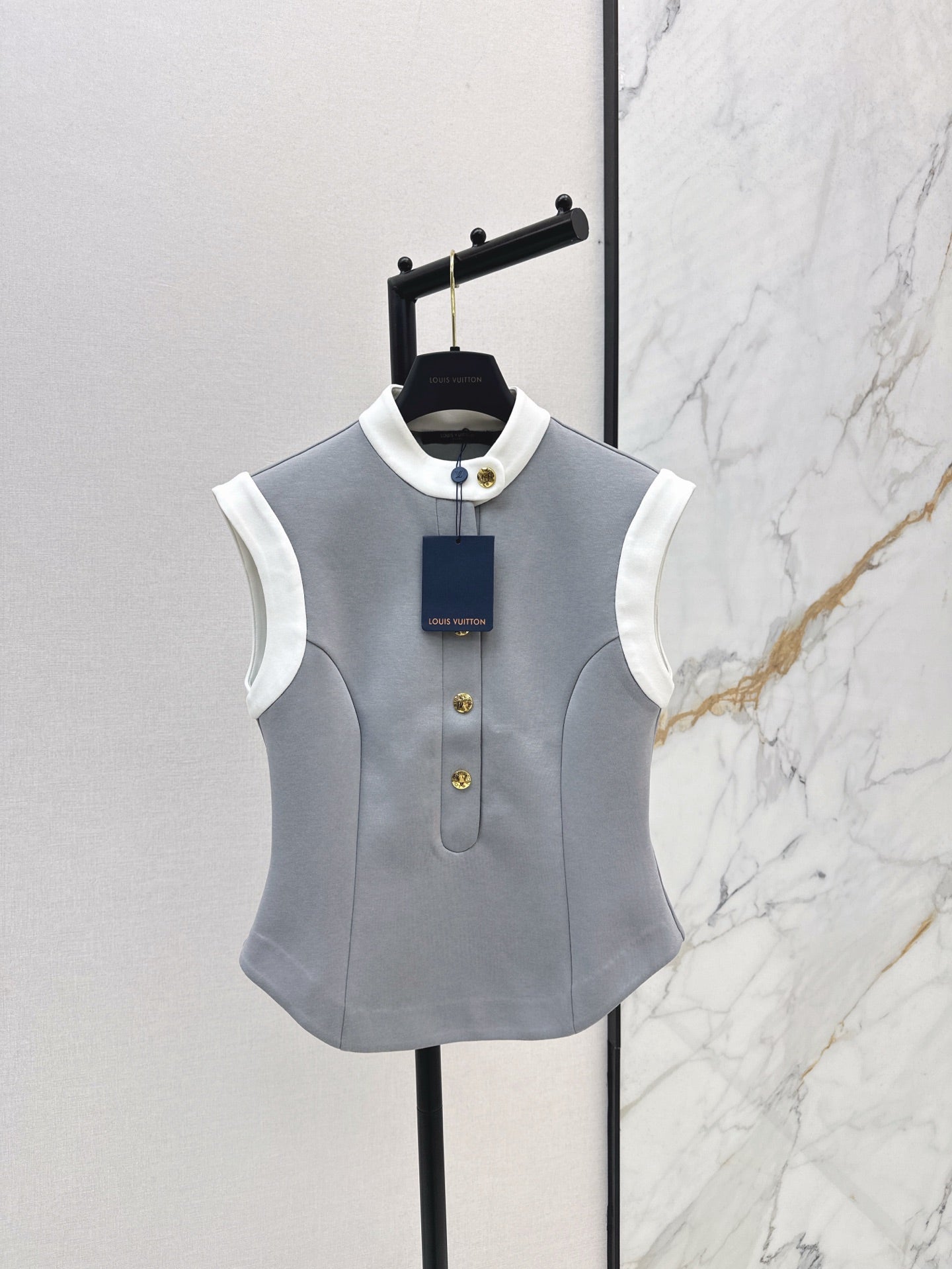 L 25ss vest