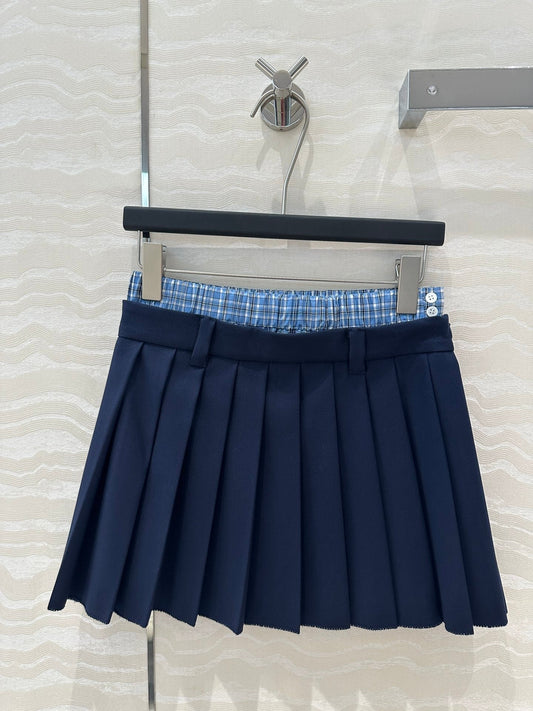 m 25ss pleated skirt