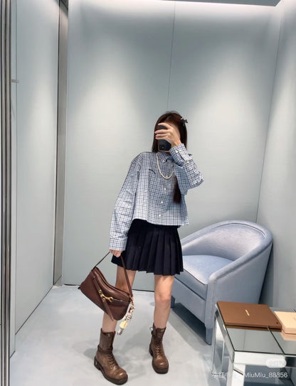 m 25ss pleated skirt