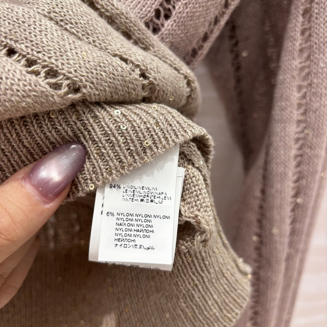 Bru v neck knitted sweater