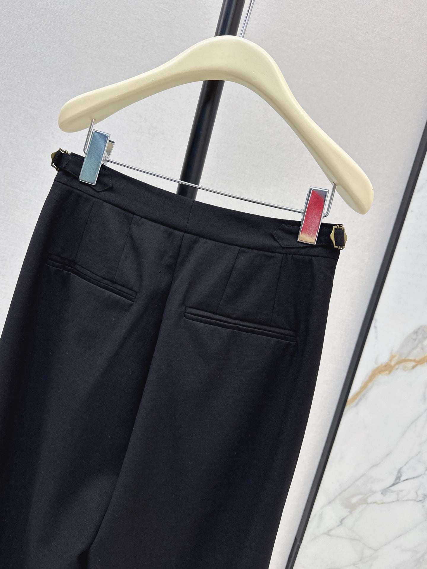 Lo 25ss suit pants