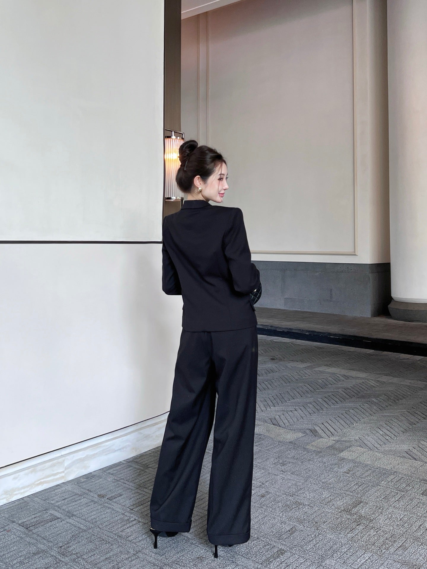 Lo 25ss suit pants