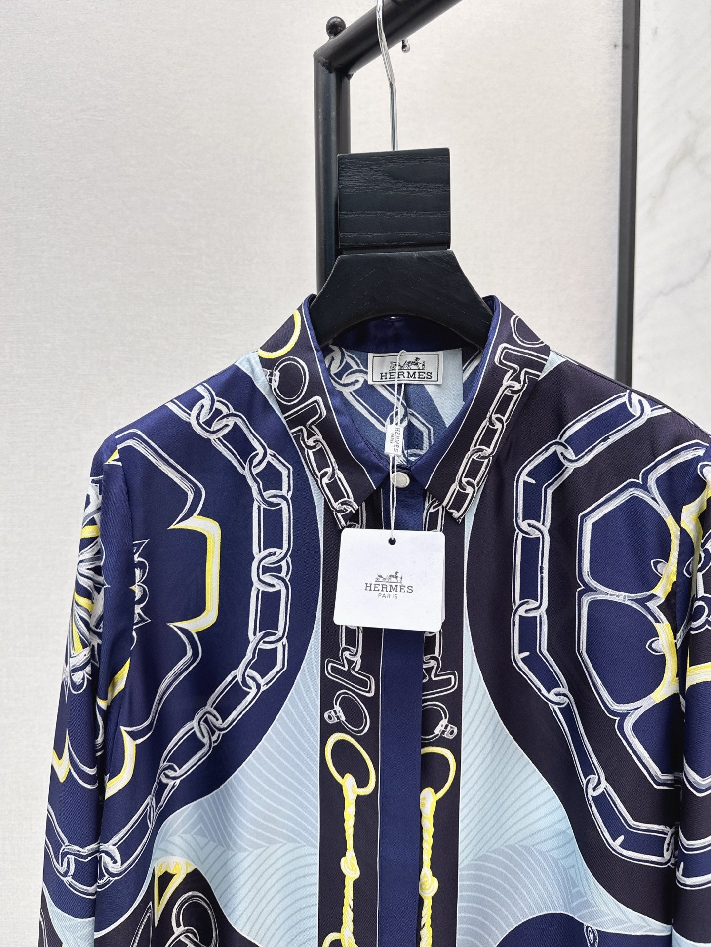 H 25ss silk buttons shirt