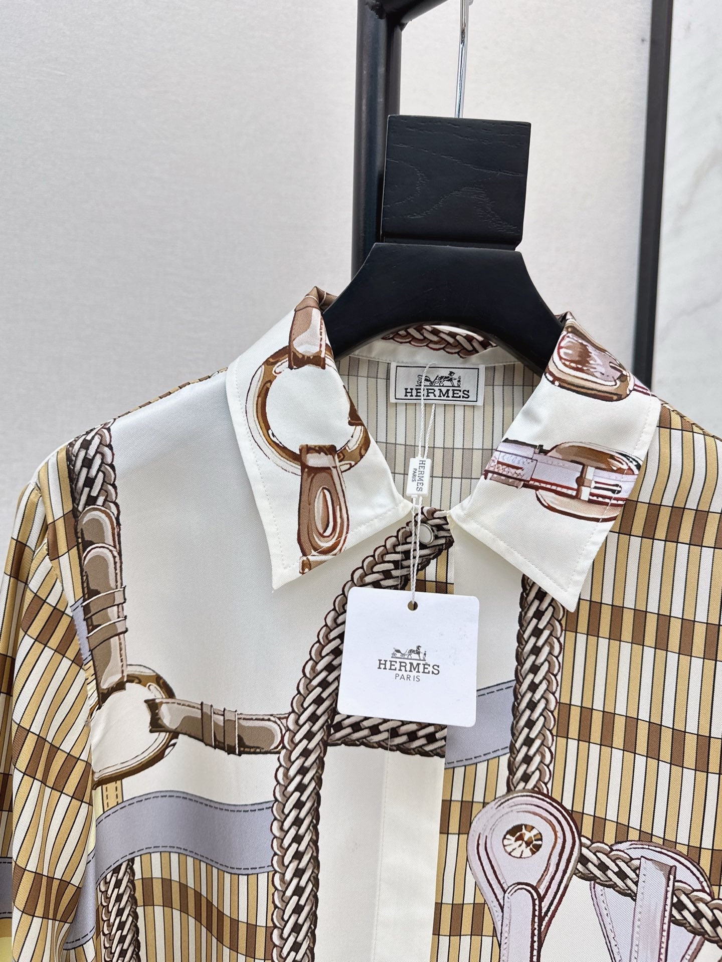 H 25ss coaching remix silk shirt