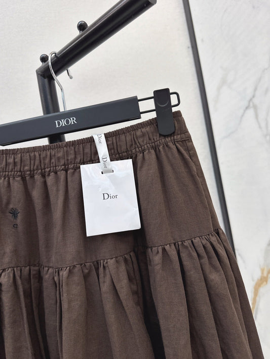 D 25ss embroidered skirt