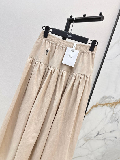 D 25ss embroidered skirt