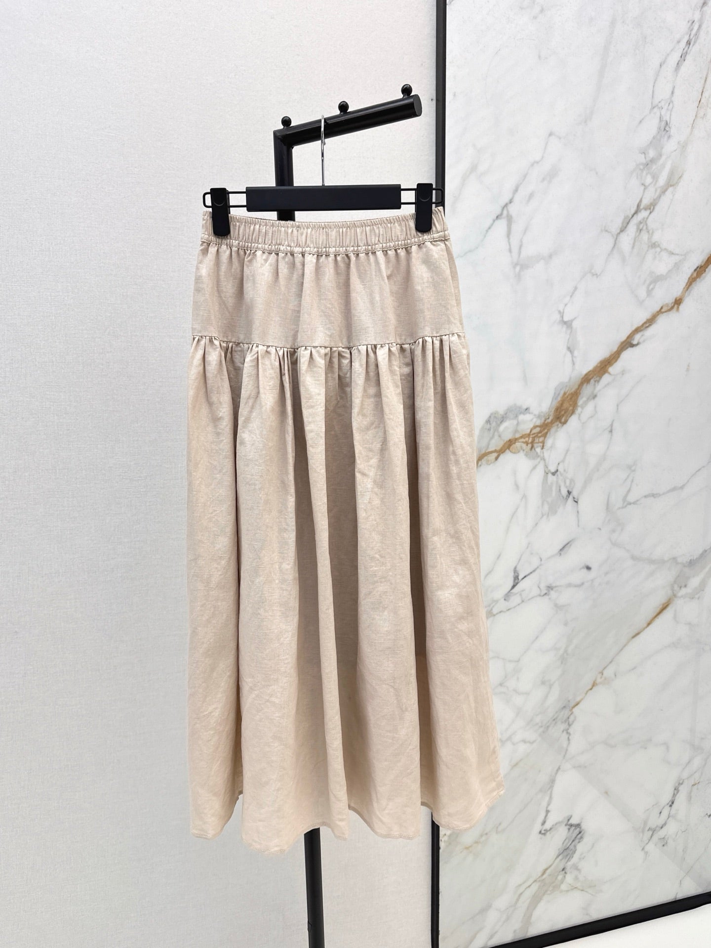 D 25ss embroidered skirt