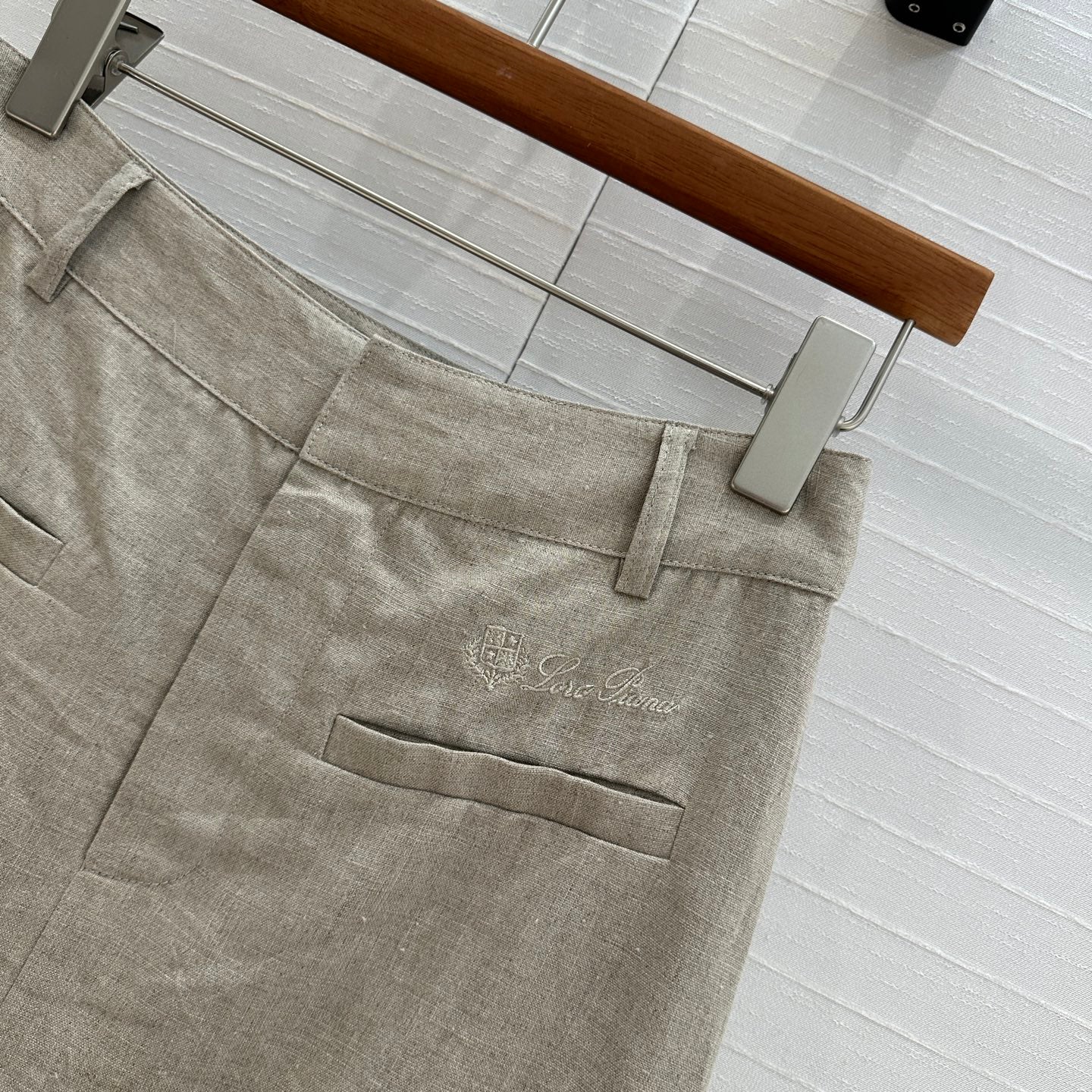 Lo 25ss linen skirt