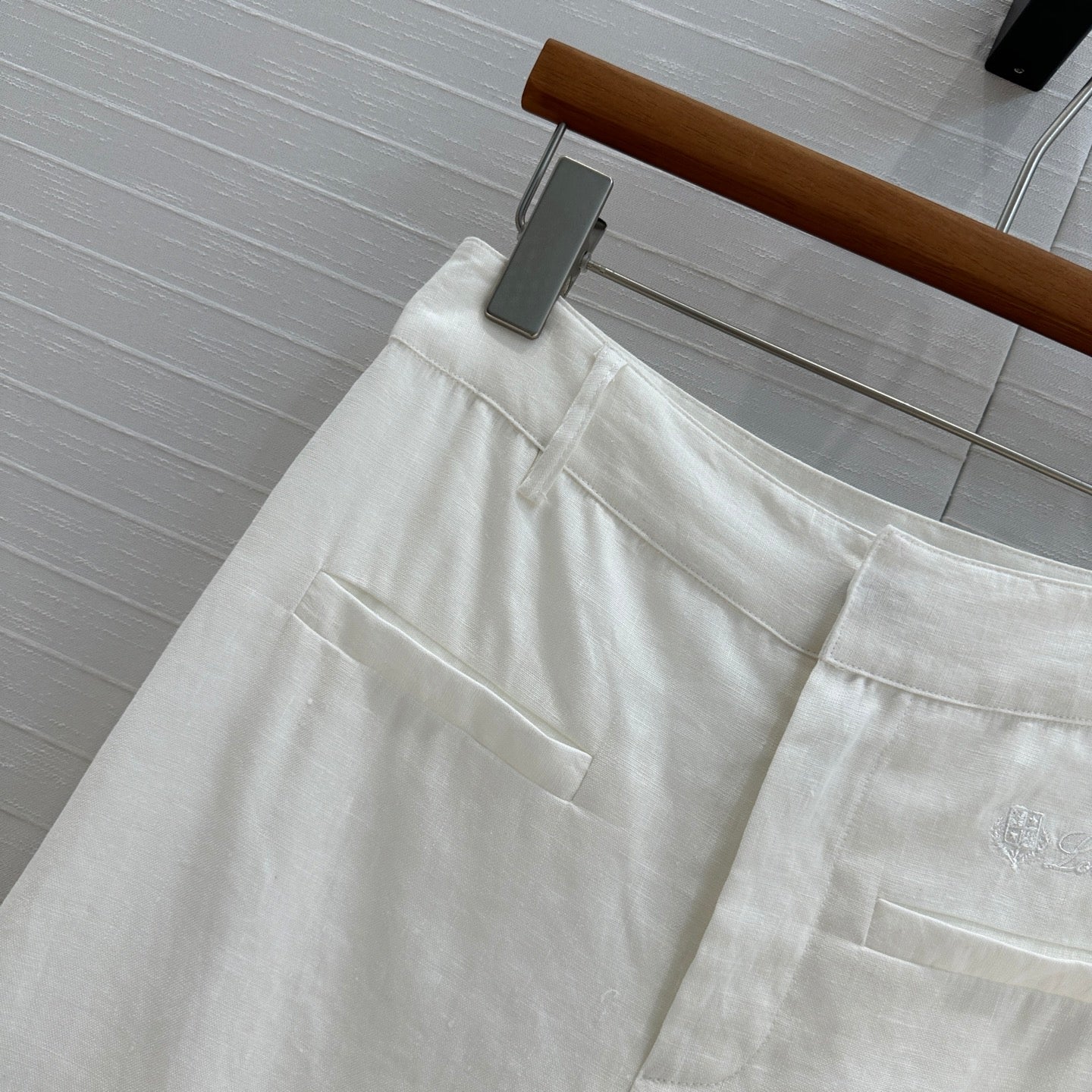 Lo 25ss linen skirt