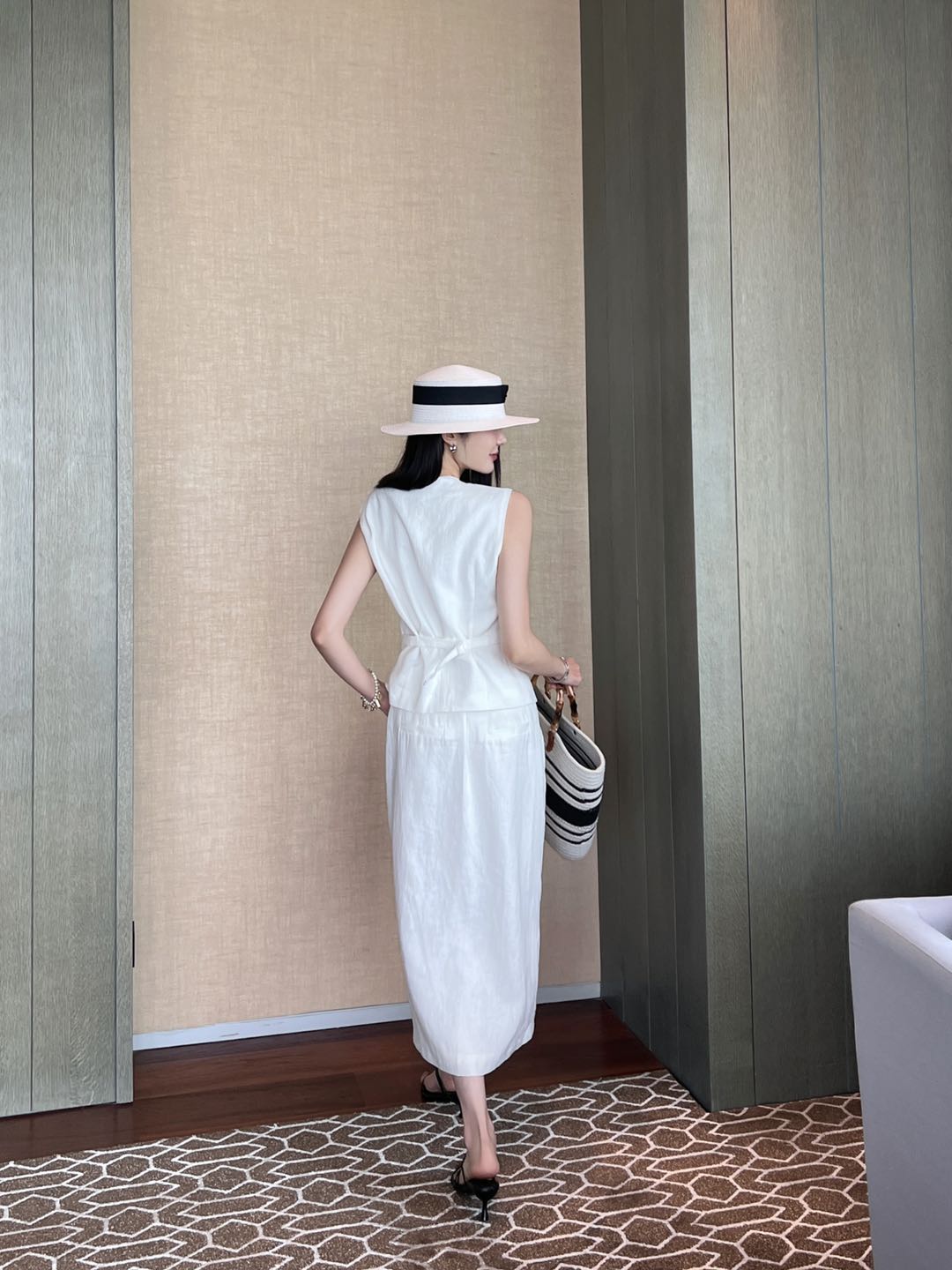 Lo 25ss linen skirt