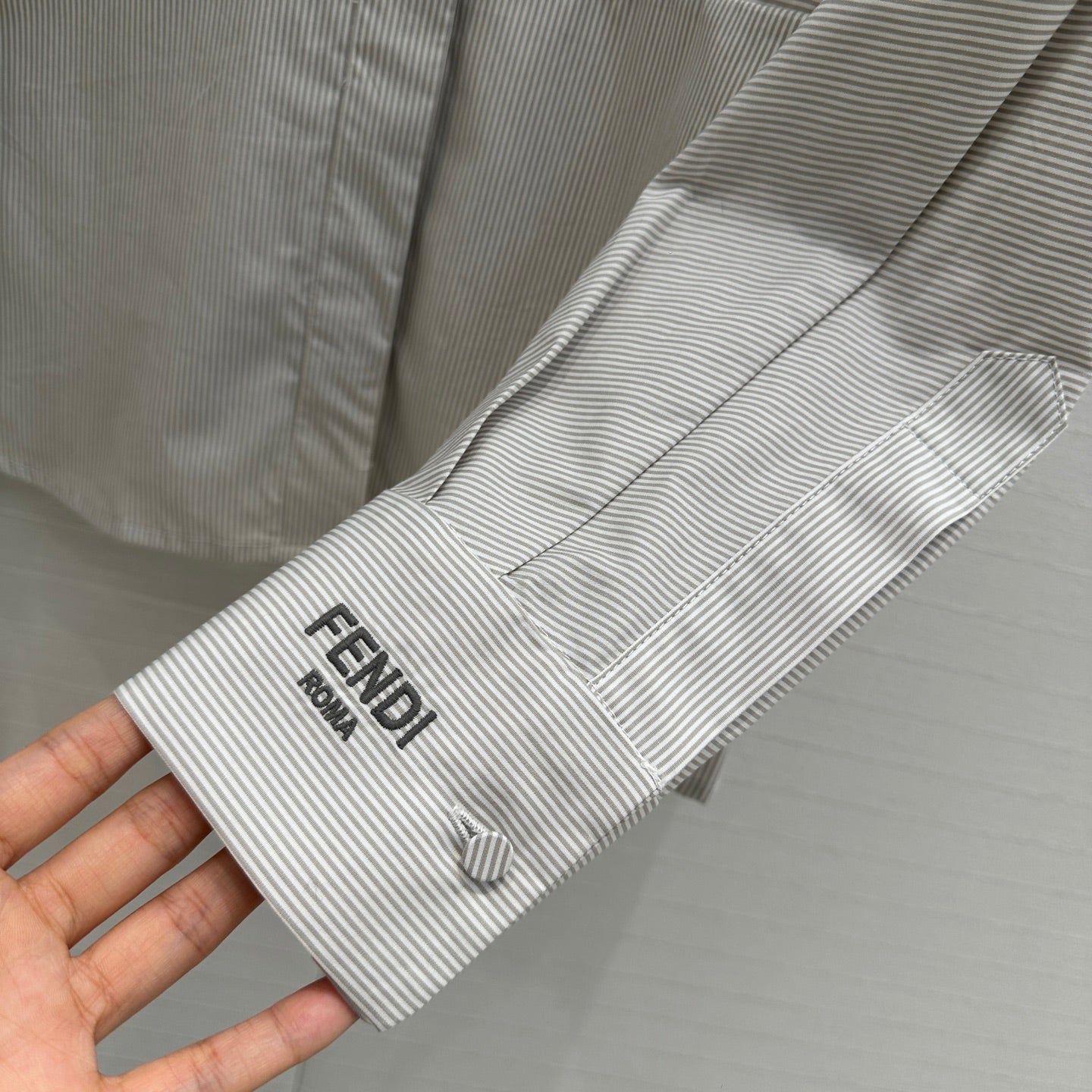 Fe 25ss buttons shirt